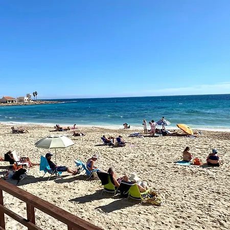 Апартаменты By The Sea Casa Alba Locos